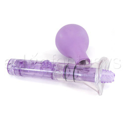 Penetrating mini clitoral pump