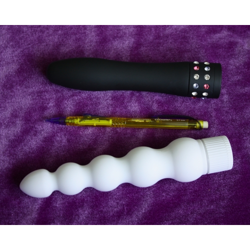 White Nights Ribbed Vibe - comparison