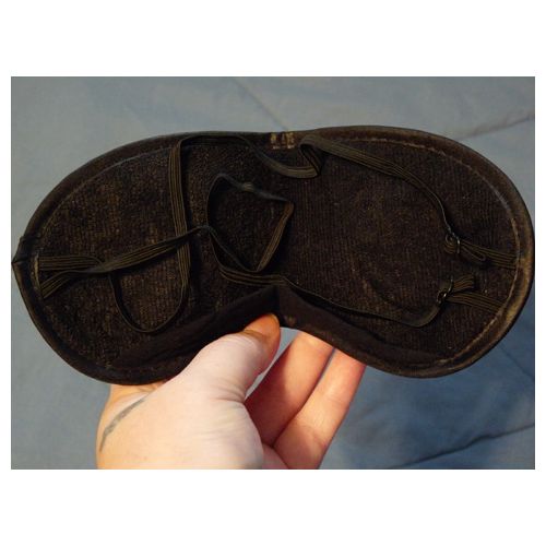 Eye mask