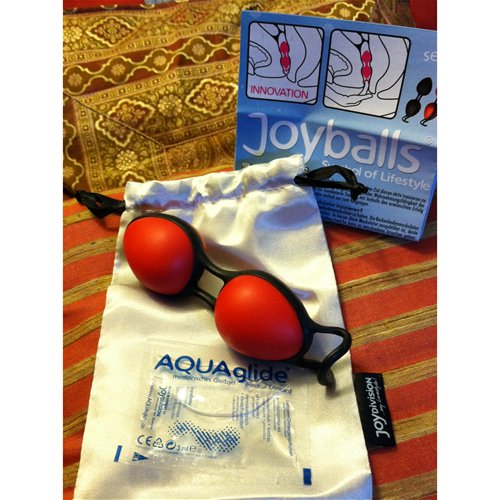 Joyballs3