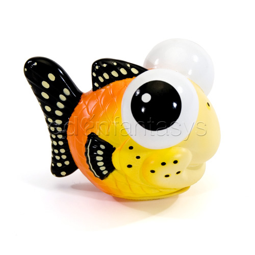 I rub my fishie travel-size - vibrator review by AtlantisLovely