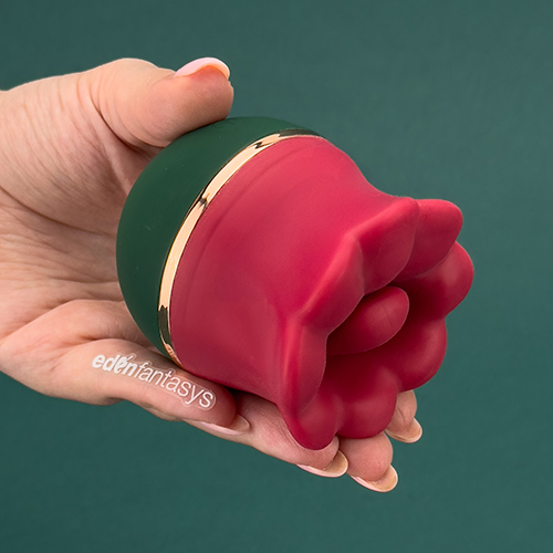 Lotus - big mouth vibrator