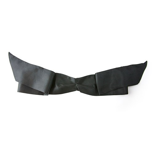 Soft darkness ribbon blindfold - headgear