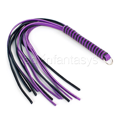 Hearts leather thong whip - flogging toy