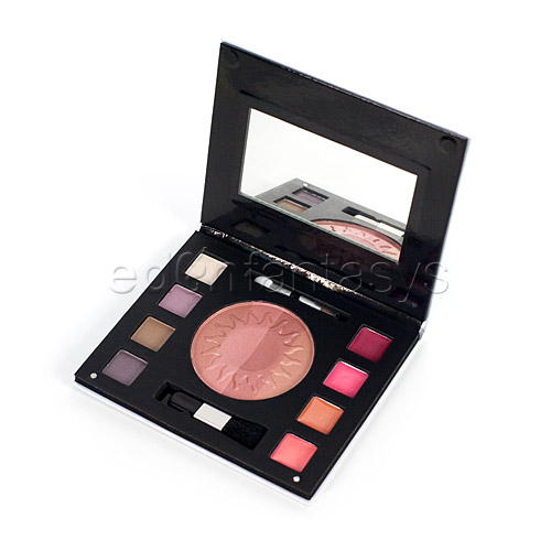 Beauty bronzers face palette - eye shadow discontinued
