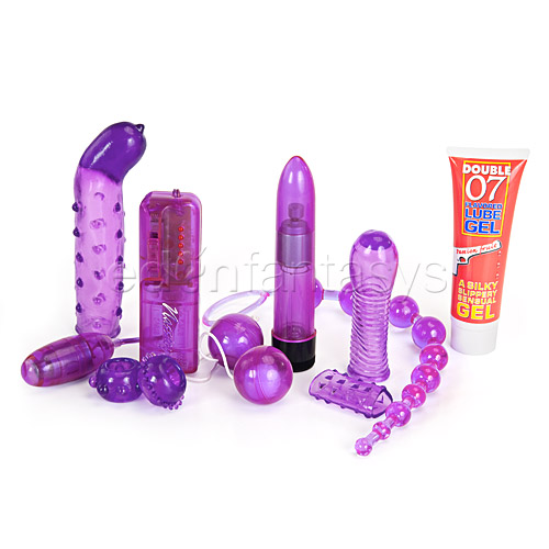 Party girl: Toys in the bag - sensual kit