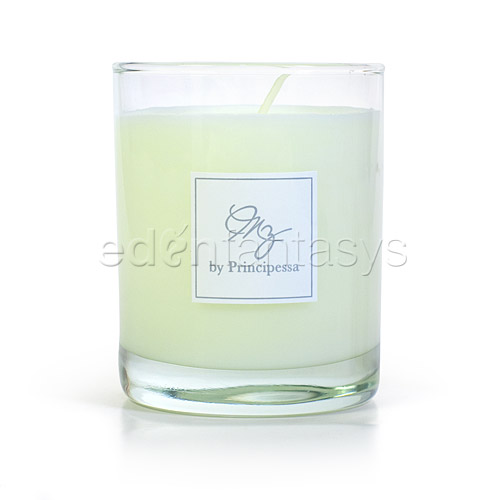 Mary Zilba soy candle