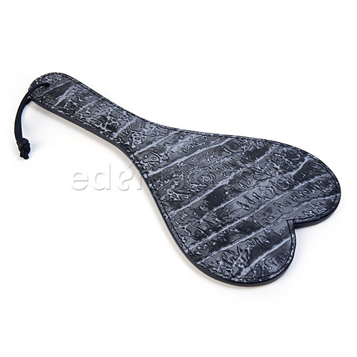 Distressed heart spank-her - paddle