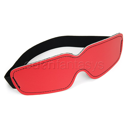 Rouge blindfold