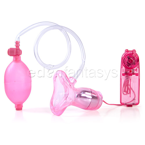Vibrating suction lips - clitoral pump